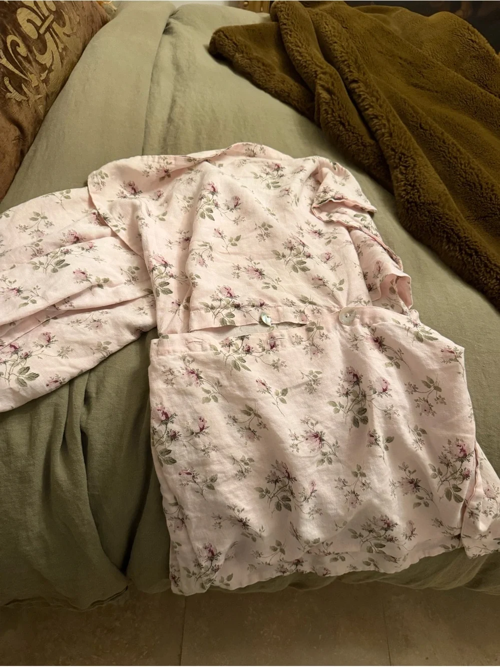 Vintage Bella Notte linen light rose/pale pink PAIR OF STANDARD SHAMS 2” flange